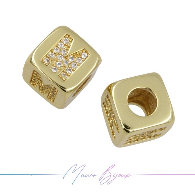 Letterine M Passanti in Ottone con Strass Dorato