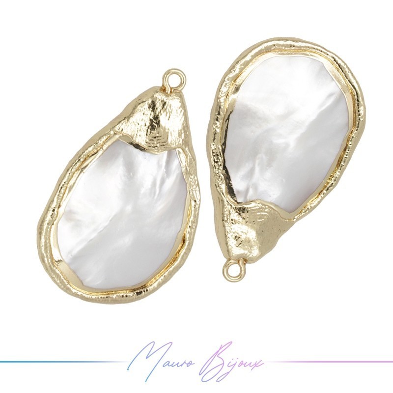 Pearl Pedants in Gold Brass
