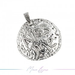 Metal Pendants Kiss Me 1 Piece