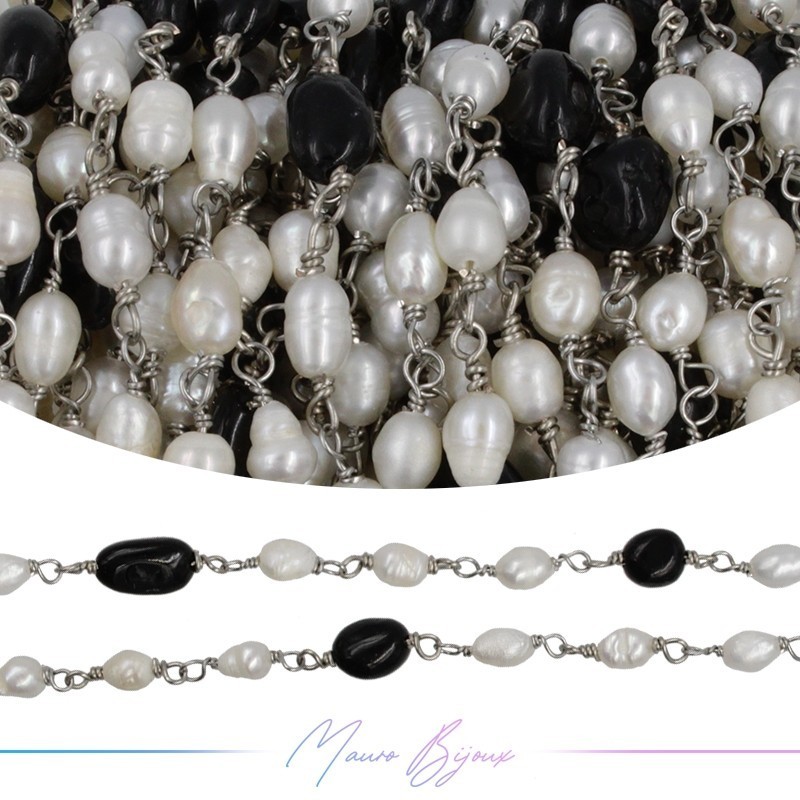 Catena in Ottone Base Argento con Perle di Fiume e Onice irregolari