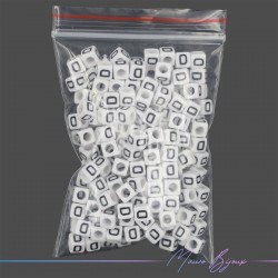 Plastic Cube Letter "D" Beads Black/White 6x6mm