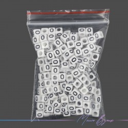 Plastic Cube Letter "O" Beads Black/White 6x6mm