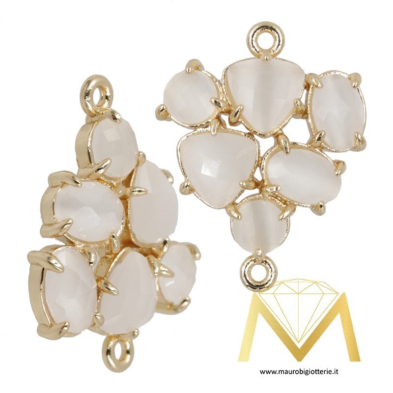 Triangle Pendant with Cat's Eye color Beige