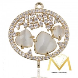 Oval Pendant with Cat's Eye color Pearl White